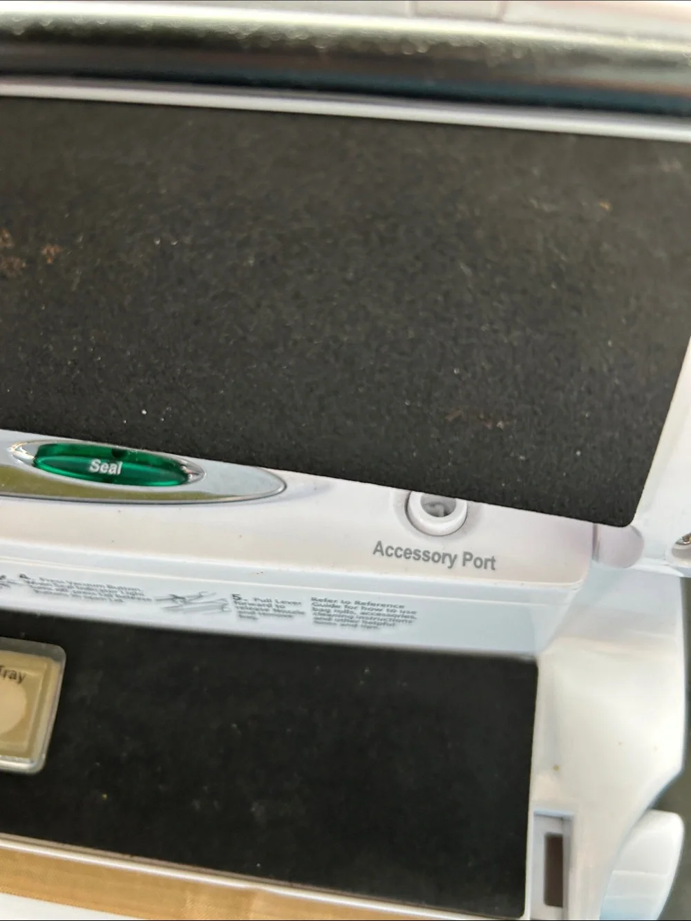 White Electric Vacuum Sealer - Gloss Finish